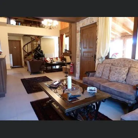 Aetoma Suites