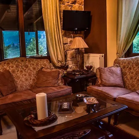 Aetoma Suites Πανσιόν *