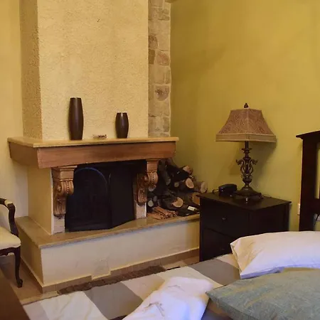 Aetoma Suites